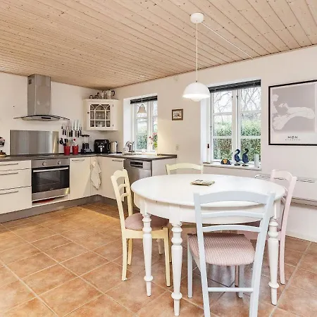 Charming Fisherman's - By Traum *